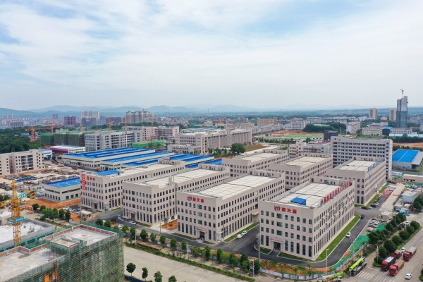 湘乡经开区电子信息产业园。 胡泽东 摄.jpg
