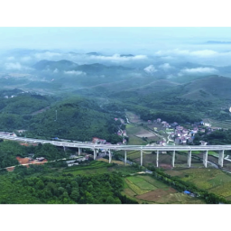 湖南常德、湘西州、怀化地区多个高速公路收费站施工，部分车辆需绕行→