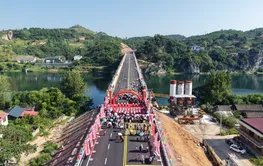 辰溪沅水三桥顺利通车 推动区域经济与民生改善