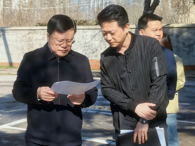 蒋君带队调研城市更新工作