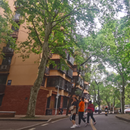 “雨”邻有约｜一群“熟人”感知千家冷暖