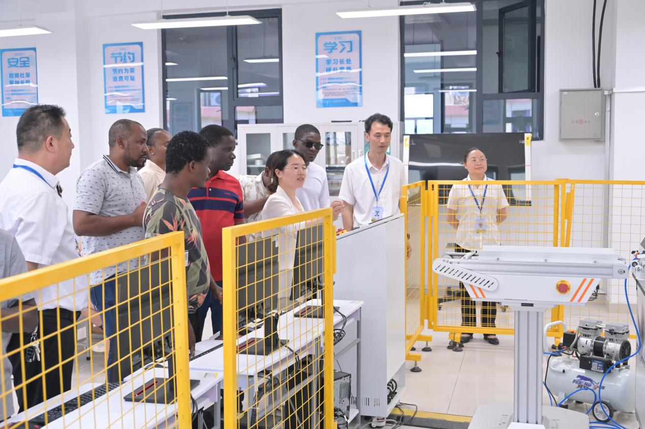 图片4.png 图片4.png