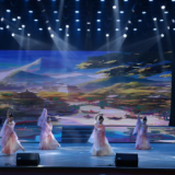 娄底市第五届百姓春晚盛大上演，谱写“幸福接力”新春乐章