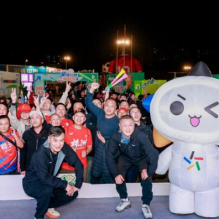 当湘超遇见体彩:三大球星与球迷共话公益与梦想