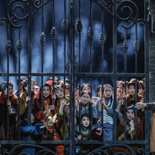 危城中绽放女性之光 舞剧《金陵十三钗》将在长沙上演