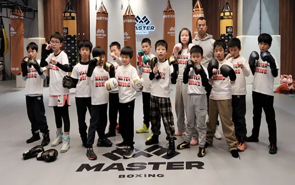 胡劲：只要一息尚存，就请“拳”力以赴