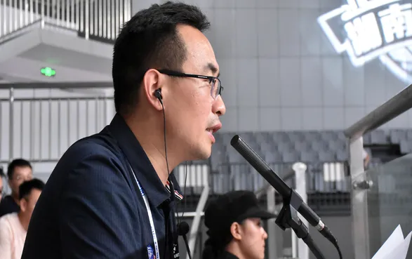 体育解说员黄量：声动湖湘赛场，传递体育能量