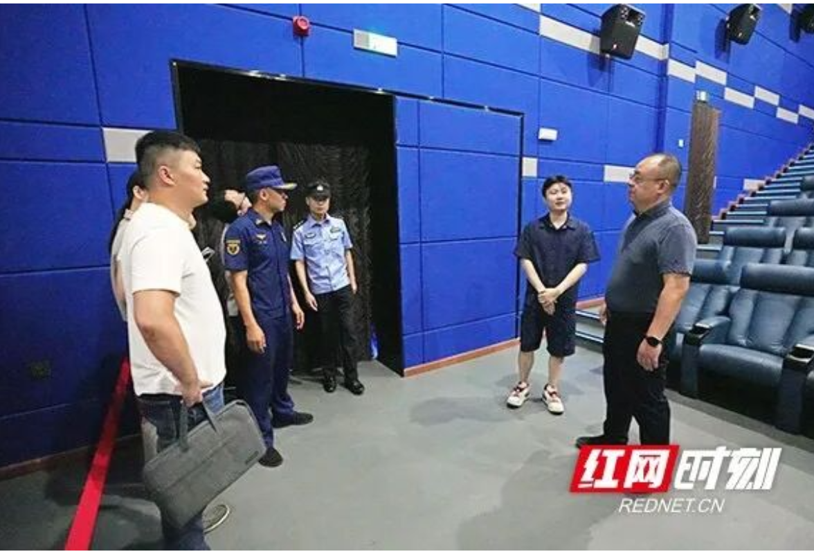 益阳丨 严查不良文化！大通湖区全方位净化街头、校园周边文化市场