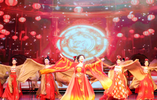 雅韵三湘丨《国色》歌舞诗上演 唯美国风点燃星城夏夜