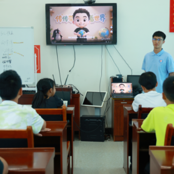 长沙学院学子赴龙山 数智绘就乡村振兴青春画卷