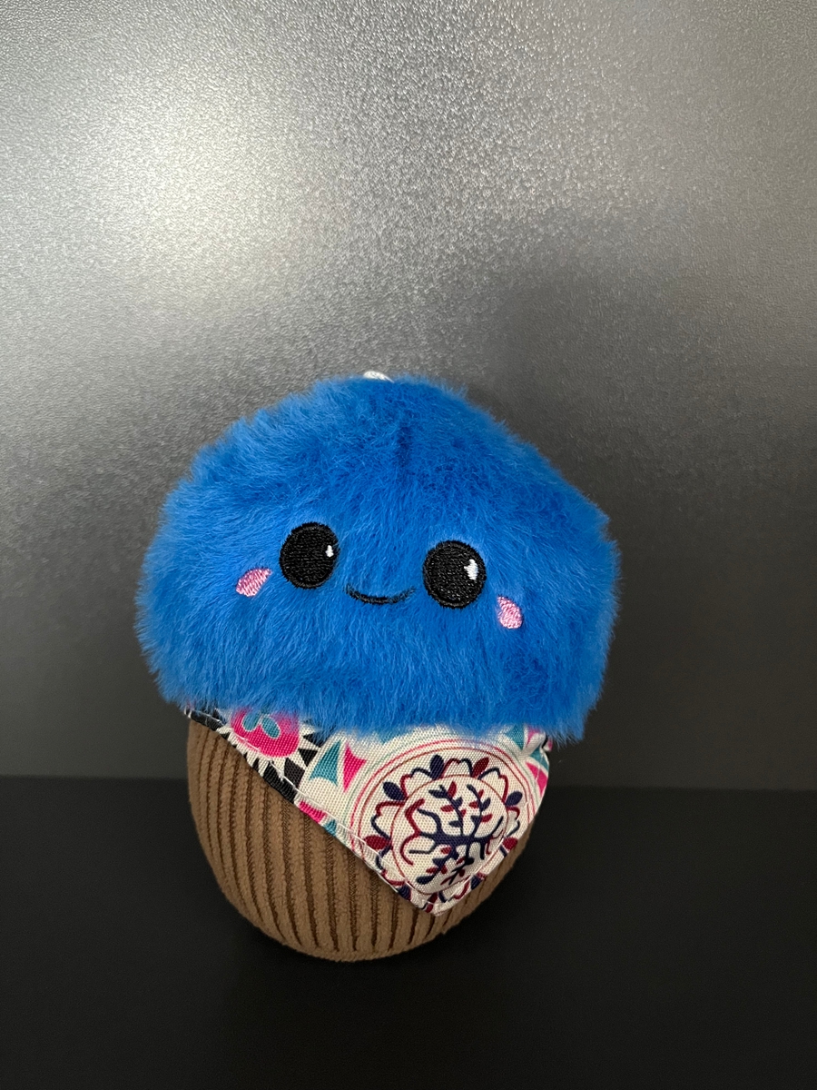 YSW157一篮福果毛绒挂件（中方蓝莓）.jpg