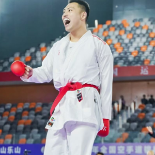 湖南空手道队全国锦标赛斩获1金1银3铜 老将孙绍杰升级参赛再夺牌