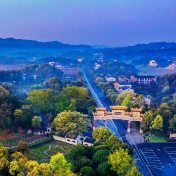 湖南这三座“酱板鸭之城”,不仅养胃更养眼