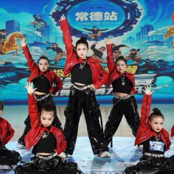 400多名少年舞者齐聚，湖南省街舞公开赛常德站火热开赛