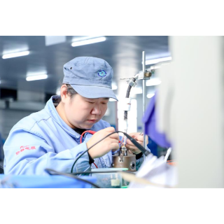 江南工业集团总装分厂：攻坚破难践诺言 精益求精创佳绩