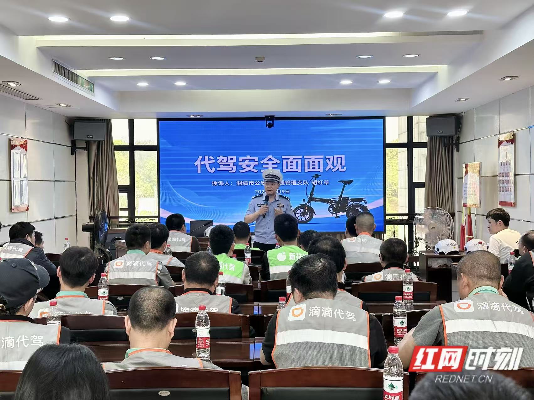 微信图片_20260410101111_974_8.jpg 微信图片_20260410101111_974_8.jpg