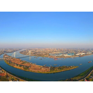 组图｜一江碧水润莲城