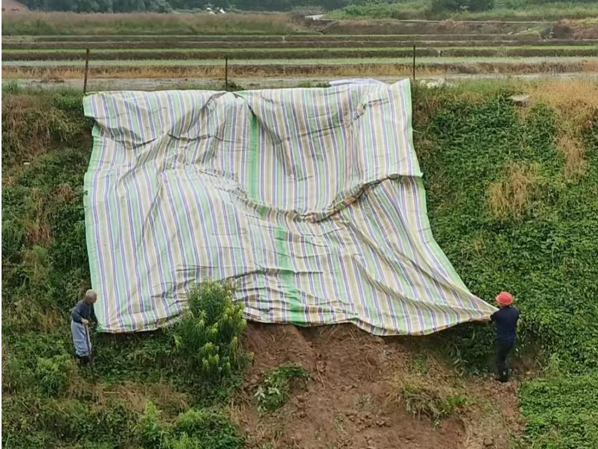 韶山灌区左干渠管理处闻“汛”而动 彻夜迎战暴雨保安全