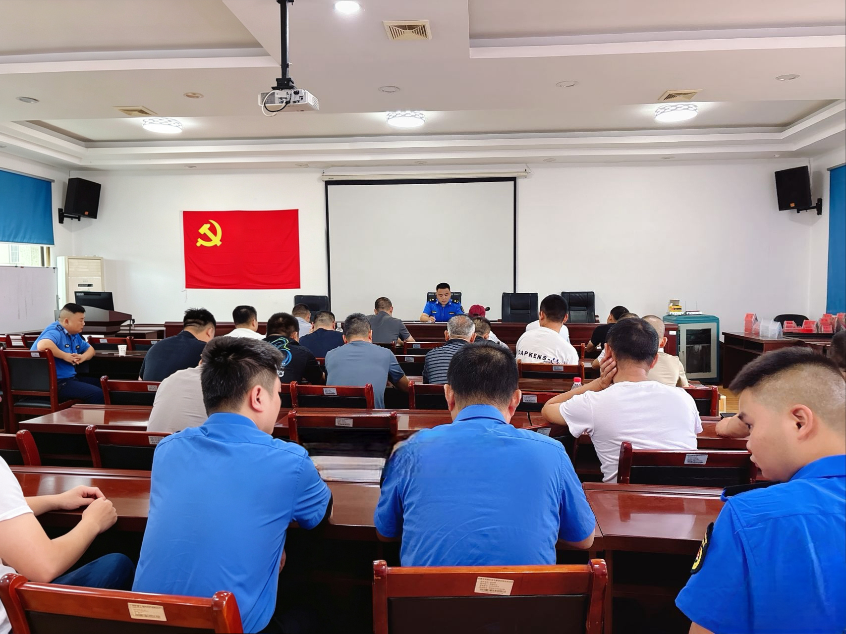 图片12.png