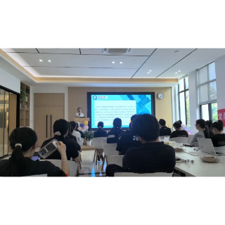 湘潭市第五人民医院进企业开展情绪管理讲座
