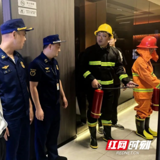 湘潭多部门联合夜查 重拳整治电动车及消防通道隐患