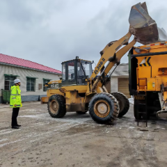 湖南衡邵高速开展“除冰雪、保安全、保畅通”攻坚行动