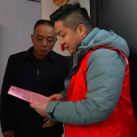 资兴市:“敲门入户”宣传烟花爆竹禁燃限放