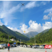 百人聚力+无人机护航 郴州天鹅塘净山清野公益活动点亮生态底色