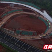 桂新高速建设加速中 桂新段预计今年十月通车