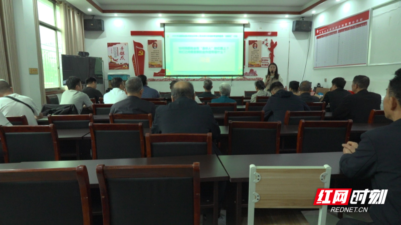 临武县：“银发力量”扎根基层 护苗成长