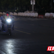 资兴市“城市美容师”杨满球：凌晨5点的街头，一扫就是27年