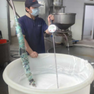 桂阳县：非遗“和平豆腐”匠心工序磨就地道乡味