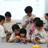 郴州市未成年人保护中心打造“一站一厅三课堂”