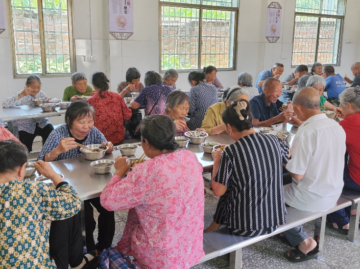 哲学里的郴州 | 老支书料理，长者食堂也“长寿”