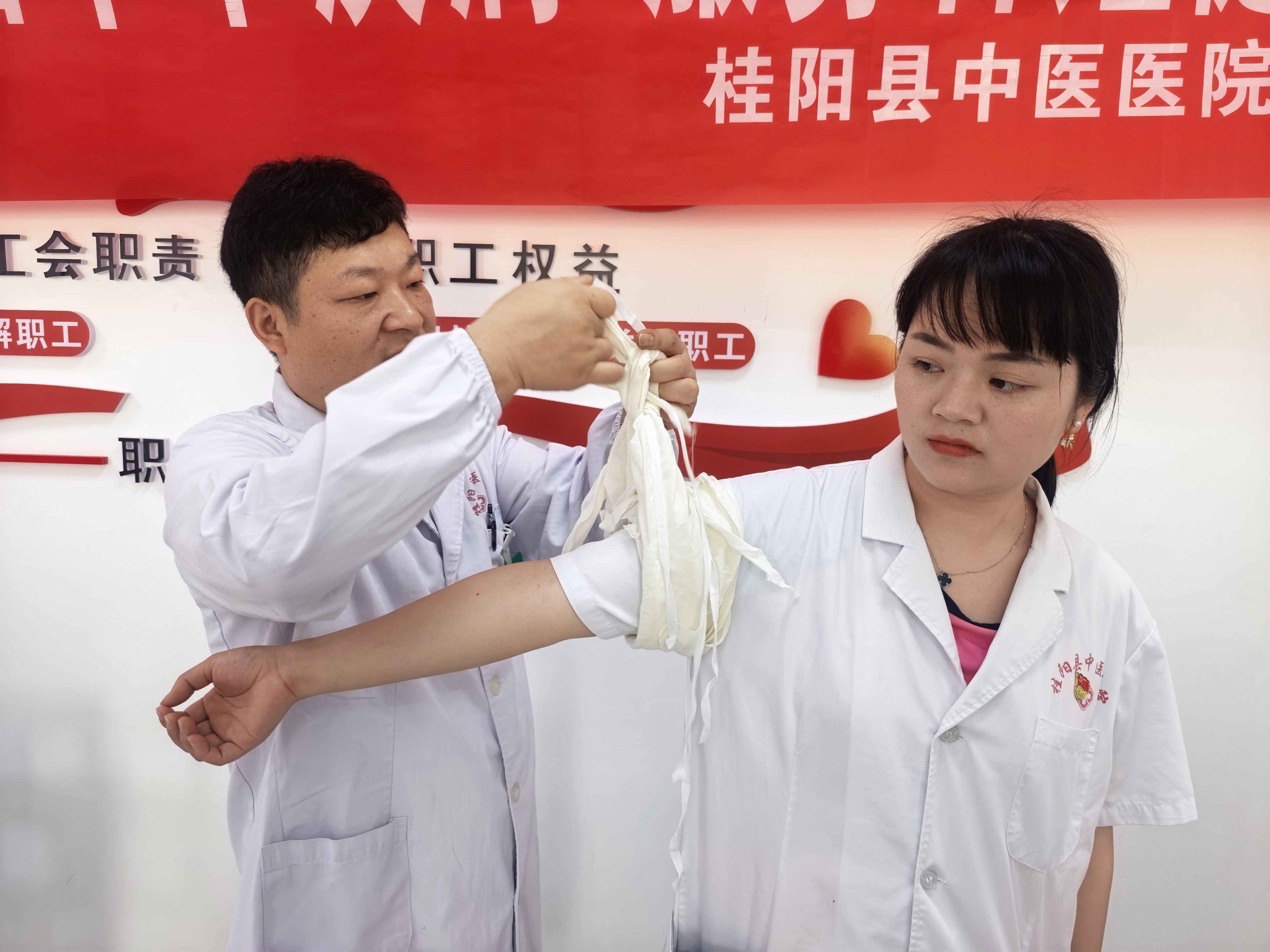 9f2a4e53972e7d3409a0eae8fe800c56.jpg 9f2a4e53972e7d3409a0eae8fe800c56.jpg