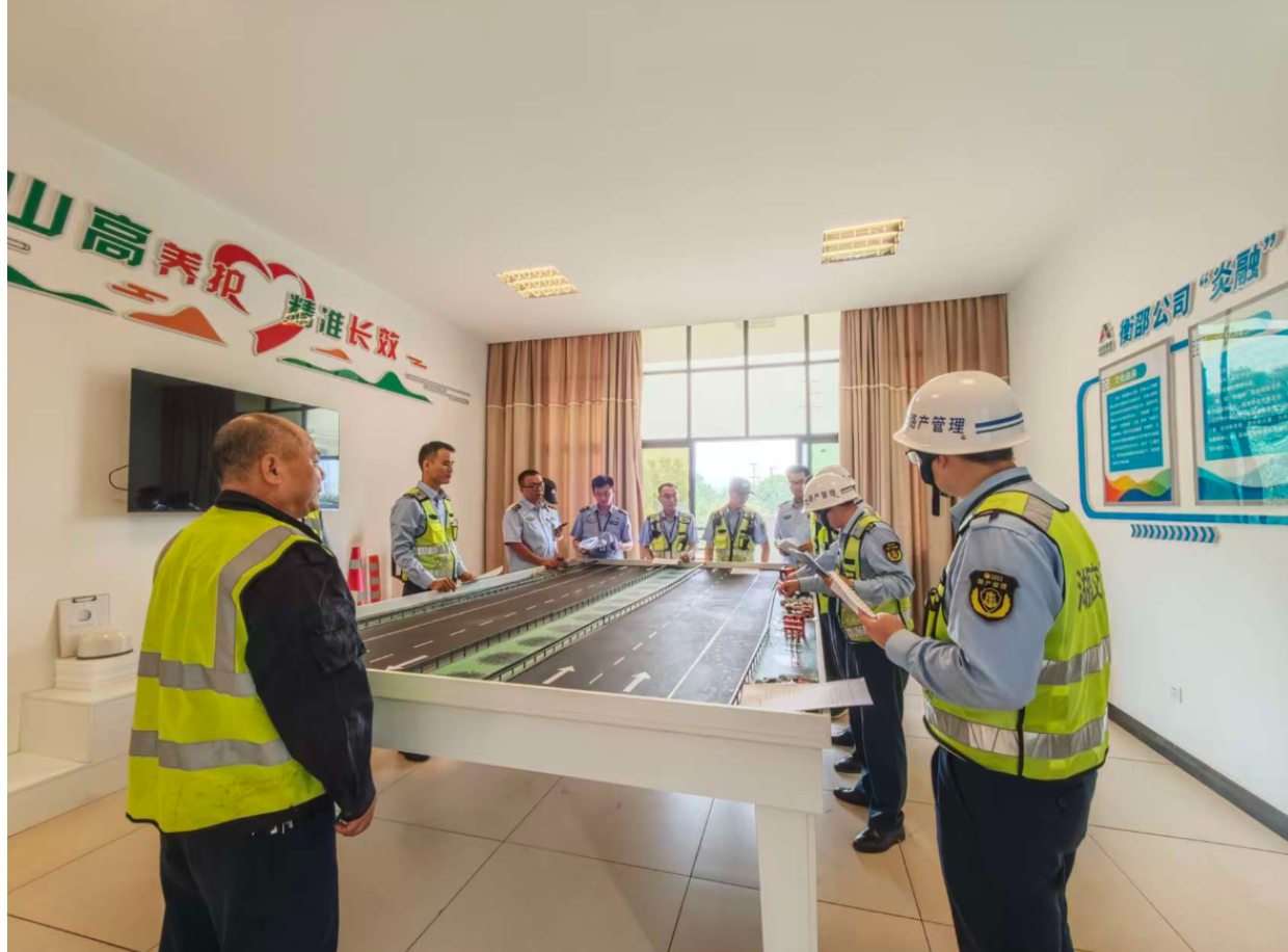 闻“汛”而动 向险而行 湖南衡邵公司筑牢高速公路汛期安全防线