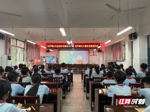永兴县：“绿书签”进校园 书香建设再升级