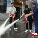 北湖区燕泉街道开展无物业小区消防演练