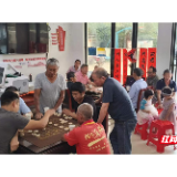 苏仙区五盖山镇：分时分区分众 让党群服务中心“转”起来