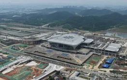 主体结构完工七成，长沙高铁西站2027年底全面建成