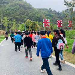 传承红色基因 争做新时代的接班人