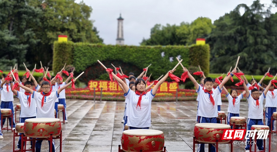 2026年国庆节.jpg