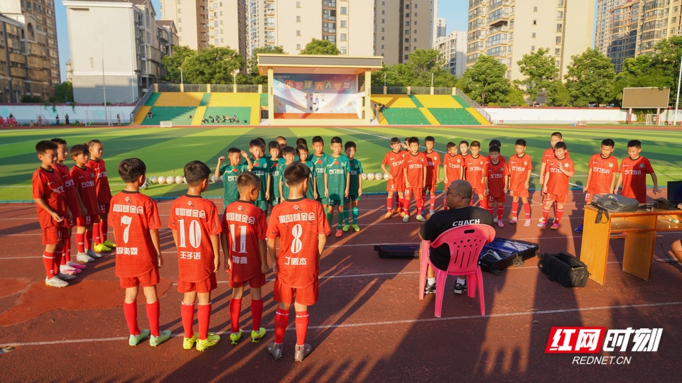 石门五小足球队_31.jpg