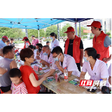 邵阳县开展《中医药法》主题宣传活动