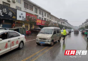 邵东公安：春运保畅 他们在行动