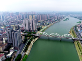 严华主持召开市委常委会会议暨市委疫情防控工作领导小组会议