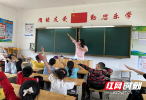 绽放青春 不负芳华——记新邵县陈家坊镇中心小学青年教师吕萍萍