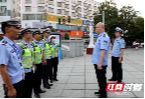 隆回县慰问一线“高温”执勤交警