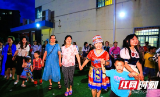 新宁红黄蓝幼儿园举办“童心向党，喜迎二十大——民族之旅篝火晚会主题活动”