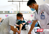 隆回：七旬老妪享受惠民政策红利成功置换膝关节